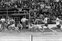 Kuva: Suomi-Ruotsi 
-yleisurheilumaaottelu
Olympiastadionilla.
(1960-luku)
Kalle Kultala.