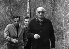 Kuva: Presidentti Urho Kekkonen 
osallistuu Paavon polku 
-kuntotapahtumaan 
Upinniemen maisemissa.
(1964)
Kalle Kultala