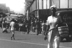 Kuva: Johannesburg, Etel-Afrikka.
(1952)
YLE -kuvanauhalta