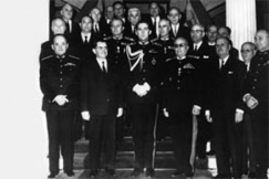 Kuva: Kreikan kuningas 
Konstantin II ja 
Kreikan hallitus.
(1960-luku)
Pressfoto