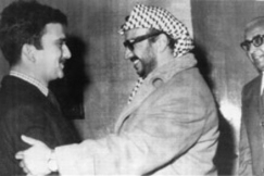 Kuva: Jordanian kruununprinssi Hassan 
ja Jasser Arafat 
rauhansopimuksen
jlkeen.
(1970-luku)