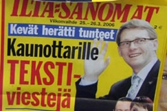 Kuva: Ilta-Sanomien lppi Matti Vanhasen tekstiviesteist. (2006) YLE kuvanauha.
