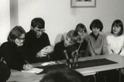 Kuva: Mntsln yhteiskoulun oppilasneuvoston kokous. (1967) YLE kuvanauha.