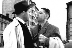 Kuva: Ex-alkoholisti ja humalainen toveri tapaavat elokuvassa Kohtalotoverit. (1954) YLE kuvanauha.