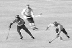 Kuva: J��pallon MM-kisojen avausottelu Ruotsi - Neuvostoliitto. (1975) YLE kuvanauha.