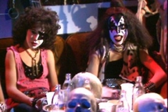 Kuva: Kiss-faneja. (1985) YLE kuvanauha.
