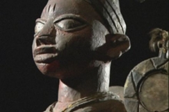 Kuva: Helin Rautavaara lysi tutkimusmatkoillaan nigerialaisen Yoruba-heimon uskonnon, joka oli
silynyt Brasiliassa 400 vuotta. YLE kuvanauha. (Rautavaaran kokoelmat) 
