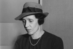 Kuva: Gerda Ryti puhuu (1942) YLE kuvapalvelu
