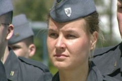 Kuva: Hanna Parikka ja muita West Point-kadetteja (1995) YLE Kuvanauha