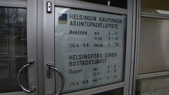 Kuva: Helsingin kaupungin asuntopalvelupiste Hakaniemess. YLE kuvanauha (2000).