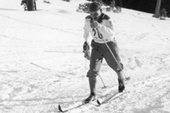 Kuva: Squaw Valleyn olympialaiset 1960. Veikko Hakulinen (50 km:n hiihto). Suomen Urheilumuseo. 