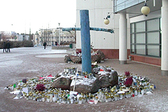 Kuva: Kynttilmeri Myyrmannissa 13.10.2002. Touko Yrttimaa