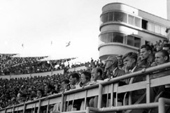 Kuva: Helsingin olympiastadion. (1952) Olympia-Kuva Oy.