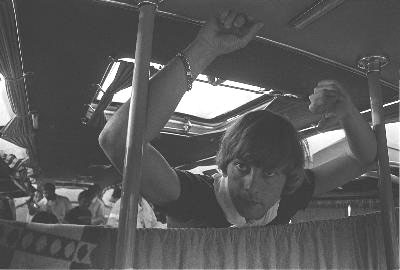 Danny keikkabussissa, kuva: Kalle Kultala 1960-luku