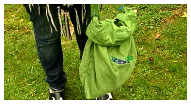 Tyynyliinasta laukku (copyright YLE/videokuvaa)