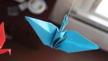 Taittele kurki-origami. Kuva: Ulla Vuorela