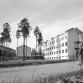 Uusi koulurakennus Helsingissä. Kuva: Kalle Kultala, 1950-luku.