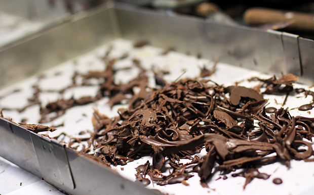 Käsintehdyt suklaamunat. Kuva: Siiri Huttunen