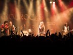 Hanoi Rocks Pakkahuoneen lavalla. 