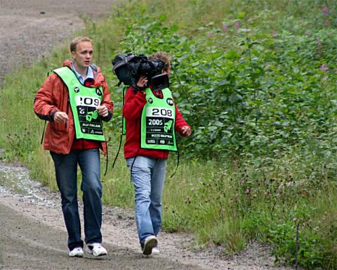 Vihreäliiviset miehet