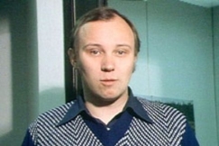 Kuva: Reima Jokinen Hepskukkuu-ohjelmassa. (1979) YLE kuvanauha.