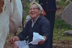 Kuva: Emnt Helmi Mutanen. (1977) YLE kuvanauha.