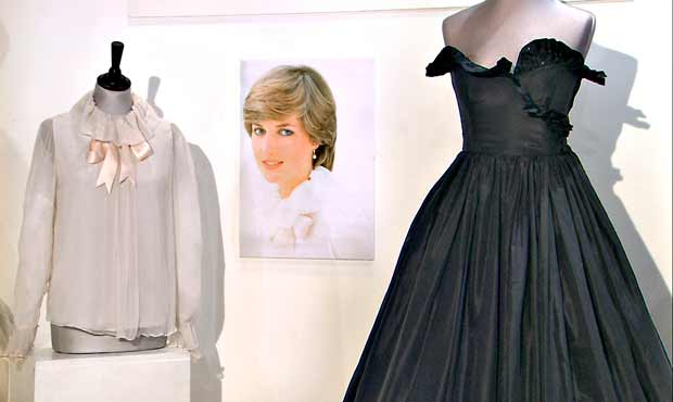 The Auction - Ensimmäinen, toinen ja kolmas kerta. Prinsessa Dianan musta mekko. Kuva: Yle Kuvapalvelu